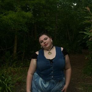 Meet your Posher, Maddy